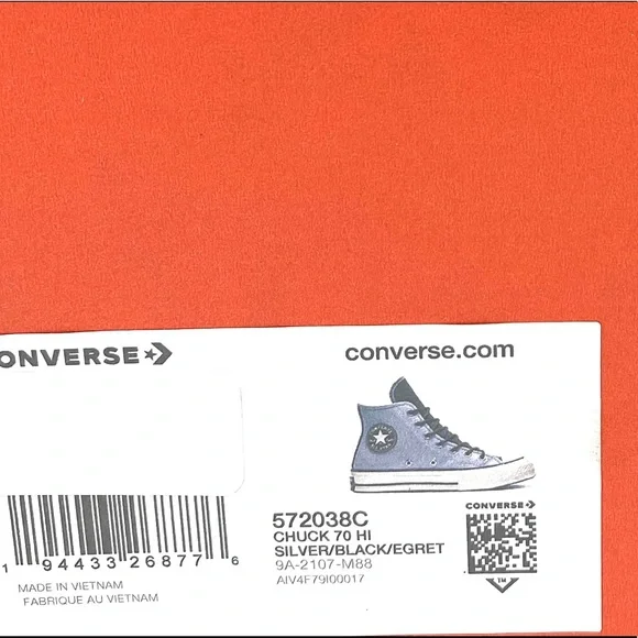 Converse Chuck 70 Sneakers High Top Silver Black Casual Skate Women Size 572038C - Picture 7 of 8